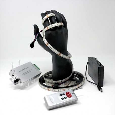 Kit ruban LED RGB 60LED/m IP65 2m50 capteur son avec boitier piles