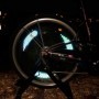 Catadioptre LED à fixer dans les rayons de votre roue