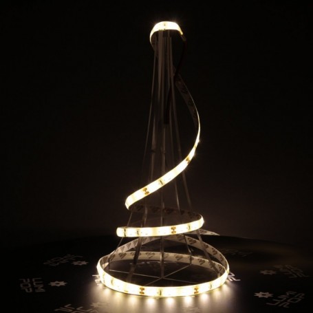 Ruban LED 12V blanc chaud étanche IP54 allumé