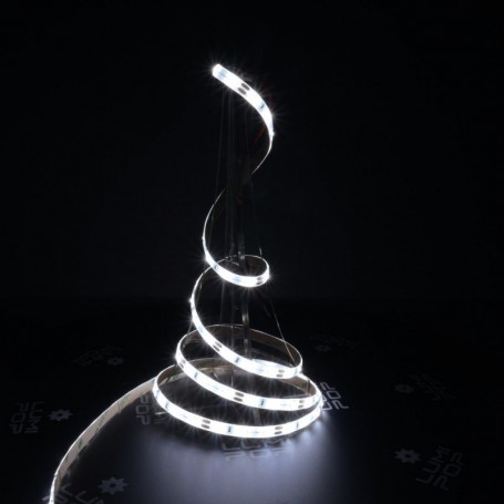 Ruban LED 12V 60LED/m blanc froid IP65 PREMIUM allumé