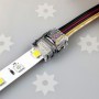 Branchement du ruban LED sur le raccord RGB+CCT rapide non-étanche