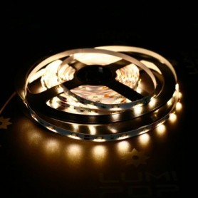 Ruban LED latéral blanc chaud allumé