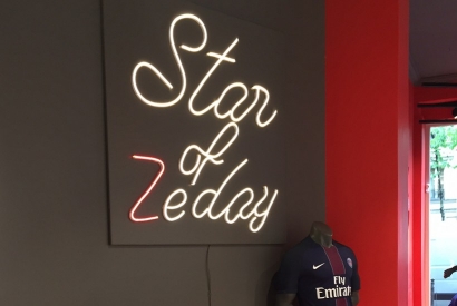 Le néon led slim au Sports Country Club de Paris